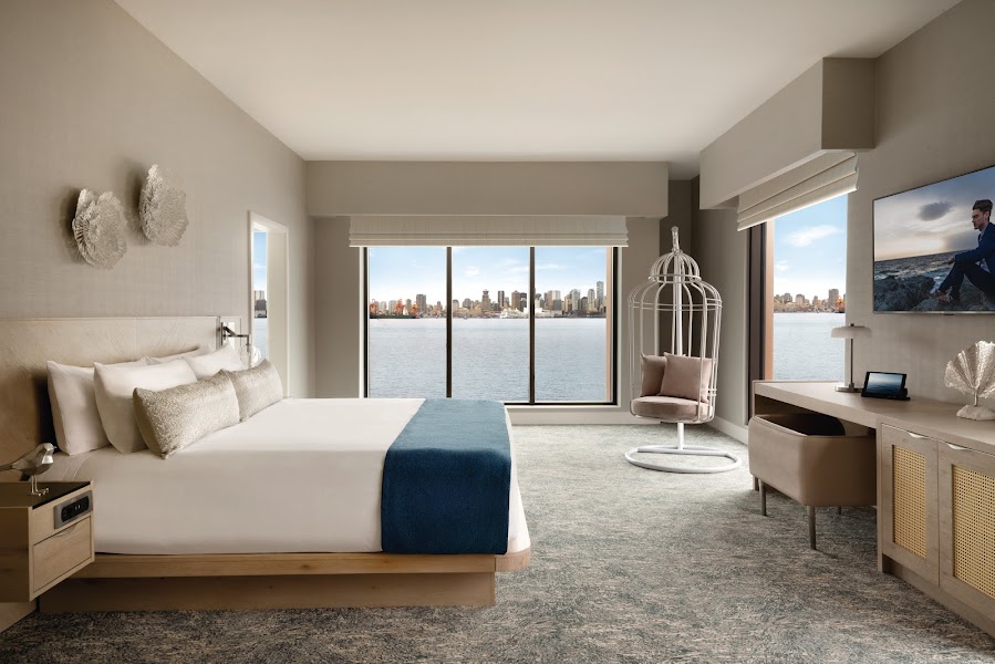 Seaside Hotel North Vancouver - An Executive Hotel